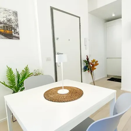 Cardano - 5 Min From Station Apartment Milan
