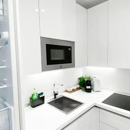 Apartment Cardano - 5 Min From Station Milan