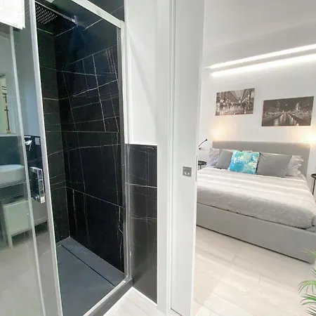 Cardano - 5 Min From Station Appartement Milan