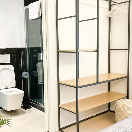 Cardano - 5 Min From Station Appartamento Milano