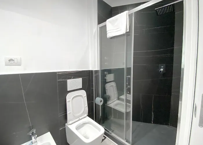 Apartament Cardano - 5 Minuti Dalla Stazione Mediolan